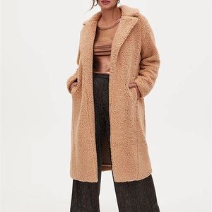Torrid SZ 3 beige faux fur open front teddy coat